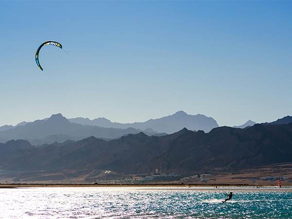 adv_0003_Kitesurfing - 2A12606 (Percentage)